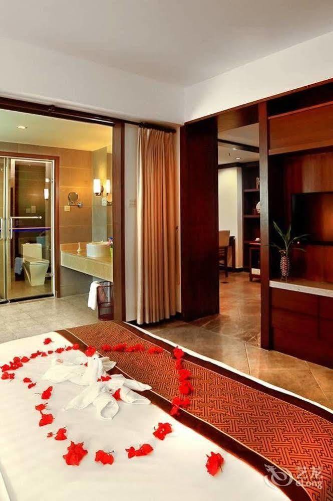 Haiyue Bay Holiday Hotel Sanya Extérieur photo